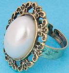 Prsten kovový s perlou
