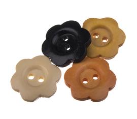 Knoflík 20 mm kytka dřevěný